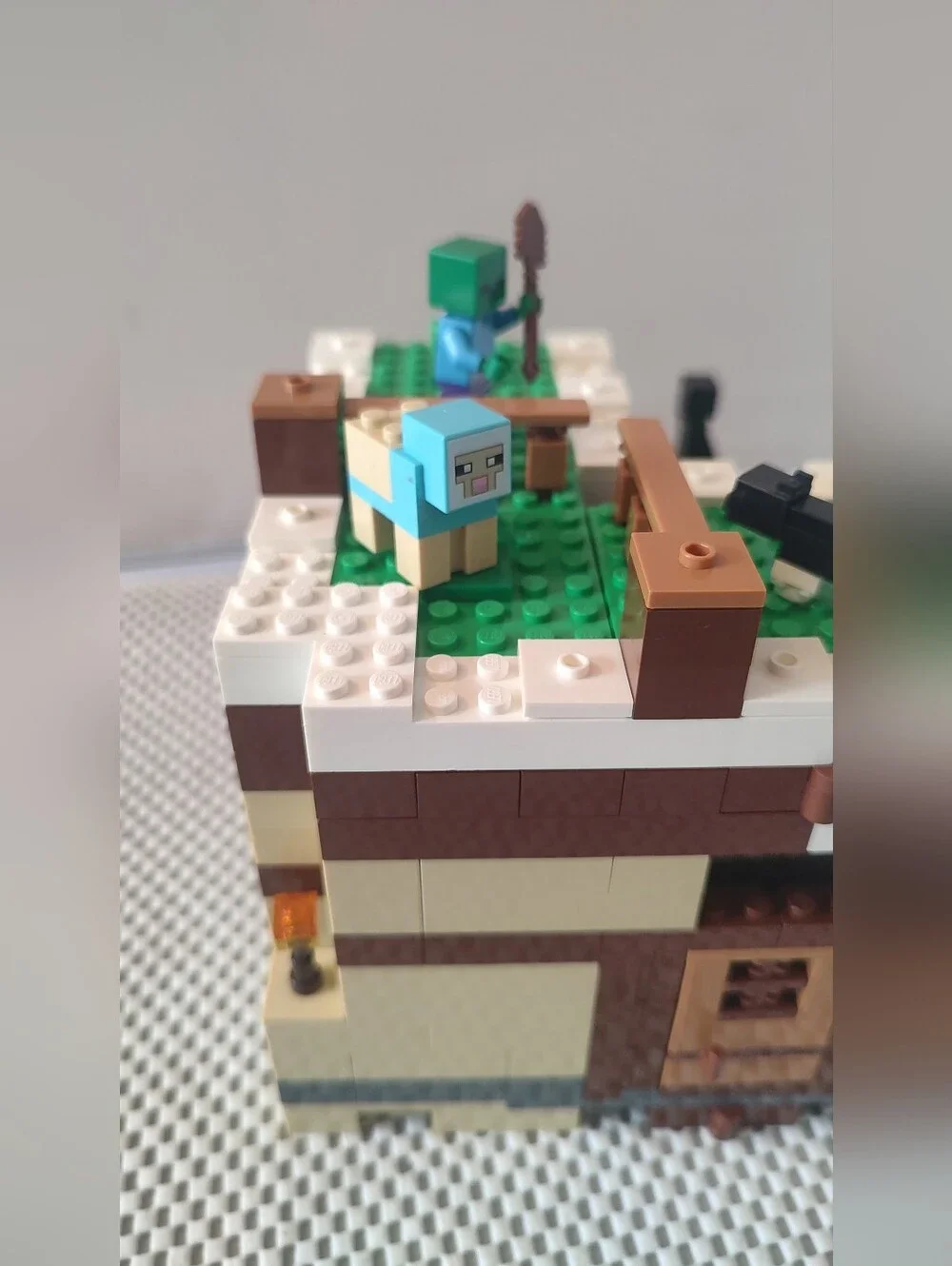 LEGO 21134 Minecraft The Waterfall Base Building Toy Set Retired Set